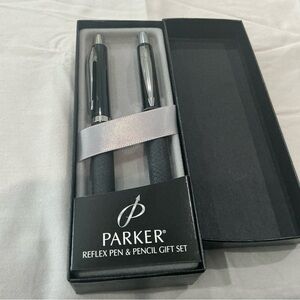 Parker Reflex pen and pencil gift set.